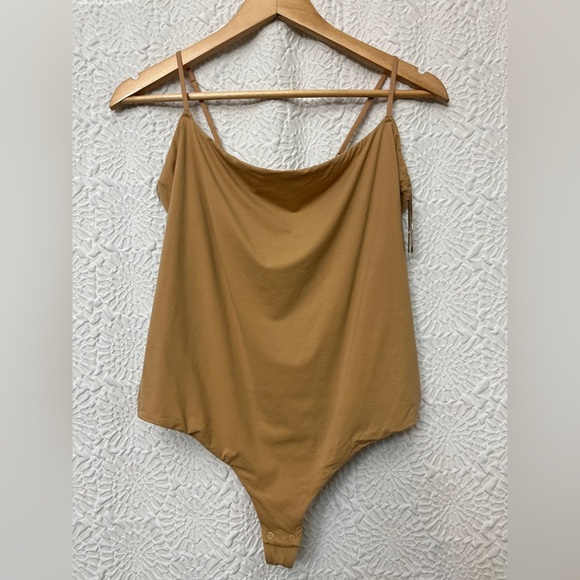 SKIMS Fits Everybody Cami Thong Bodysuit Clay Beige 4X Shapewear Thong NO BOX - Picture 11 of 11